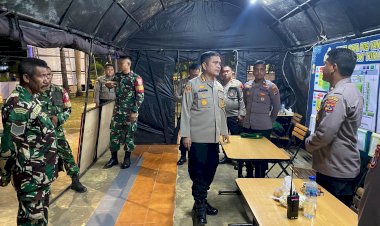 Kapolresta-Kupang-Kota-Didampingi-Kabagops-dan-Kasat-Samapta,-Cek-Kesiapan-Personel-di-Pos-Pengamanan