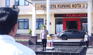 Anev-Mingguan-Personel,-Kapolresta-Kombes-Aldinan-Manurung:-Jadilah-Tauladan-Bagi-Masyarakat