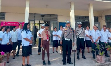 Satlantas-Polresta-Kupang-Kota-Terus-Sosialisasi-Tertib-Lalu-Lintas-di-Sekolah