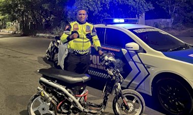 Terlibat-Balap-Liar,-Satuan-Lantas-dan-Samapta-Polresta-Kupang-Kota-Amankan-Sepeda-Motor-dari-TKP