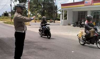 Strong-Point-Polantas-Polsek-Koja,-Wujudkan-Tertib-Berkendara-di-Jalan-Raya