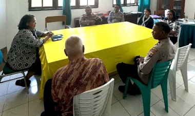 Jalin-Kemitraan-dengan-Tokoh-Agama,-Sat-Binmas-Polresta-Kupang-Kota-Sambangi-Gereja-di-Sikumana