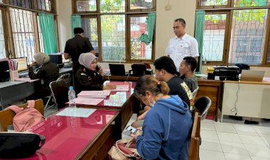 Berkas-Lengkap,-Satreskrim-Polresta-Kupang-Kota-Tahap-2-Tersangka-yang-Mabuk-dan-Keroyok-Warga-di-Fatufeto