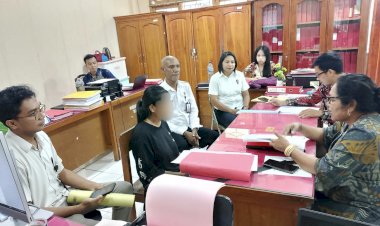 PPA-Polresta-Kupang-Kota-Limpahkan-Berkas-Perkara-Siswa-yang-Melahirkan-dan-Sembunyikan-Bayinya-dalam-Koper