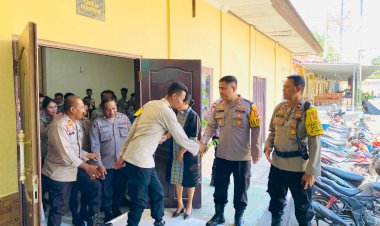 Polresta-Kupang-Kota-Gelar-Pembinaan-Rohani-dan-Mental:-Tingkatkan-Iman-dan-Komitmen-Pelayanan-Anggota-Polri