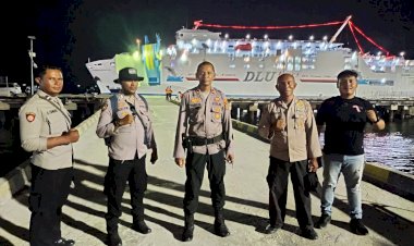 Ciptakan-Rasa-Aman-Bagi-Penumpang,-Polsubsektor-Tenau-Lakukan-Pengamanan-di-Pelabuhan