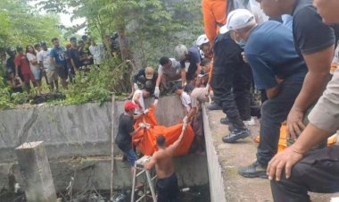 Kapolresta-Kupang-Kota-Berikan-Keterangan-Terkait-Jenasah-yang-Ditemukan-dalam-Bak-Penampung-Air.