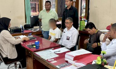 Berkas-Perkara-Lengkap,-Anak-Pelaku-Kasus-Pengeroyokan-yang-Menyebabkan-Korban-Meninggal-Dunia-Dilimpahkan-ke-Kejaksaan-Negeri-Kota-Kupang.