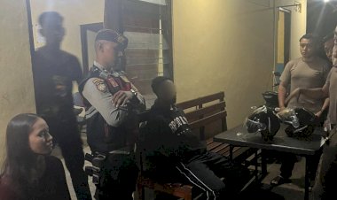 Curi-Helm-di-Parkiran-Lippo-Plaza,-Sat-Samapta-Polresta-Kupang-Kota-Amankan-Seorang-Pemuda.
