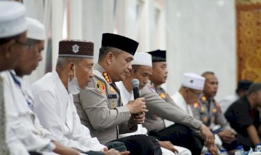 Sambangi-Masjid-Al-Muhajirin-Oebufu,-Kapolresta-Aldinan-Manurung-Kembali-Bersilaturahmi-Dengan-Tokoh-Agama.