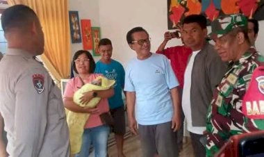 Polsek-Koja-Datangi-Lokasi-Penemuan-Bayi-Laki-Laki-di-Kayu-Putih