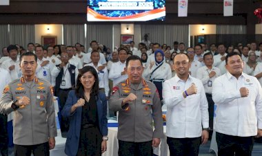 Kapolri-Hadiri-Promensisko-TPPU-&-TPPT:-Komitmen-Perangi-Kejahatan-Siber