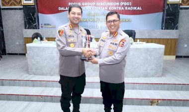 Divhumas-Polri-Gelar-FGD-Kontra-Radikal:-“Terorisme-adalah-Musuh-Kita-Bersama”-di-Polrestabes-Makassar