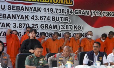 Polda-Riau-Gelar-Pemusnahan-Barang-Bukti-Narkoba