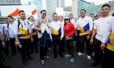 Kapolri-Hadiri-CFD-Hari-Bhayangkara-'Polri-untuk-Masyarakat',-Disambut-Antusias-Warga