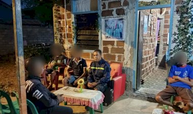 Mabuk-Hingga-Membuat-Tetangga-Tersinggung,-Bhabinkamtibmas-NBS-Lakukan-Problem-Solving.