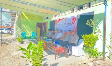 Wakapolresta-Kupang-Kota-Ikuti-Jumat-Curhat-di-Maulafa,-Warga-Sampaikan-Langsung-Aspirasi-dan-Keluhan.