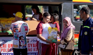 Polresta-Kupang-Kota-Gelar-Gerakan-Pangan-Murah-di-CFD,-600-Kg-Beras-Ludes-Terjual.