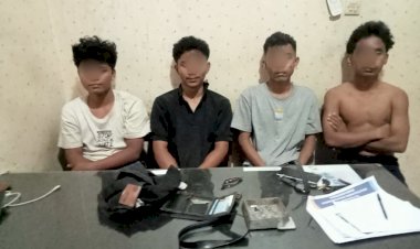 Mabuk-dan-Buat-Onar-Lingkungan,-4-Pemuda-yang-Diamuk-Massa,-Diamankan-Polsek-Kota-Lama,-Polresta-Kupang-Kota.