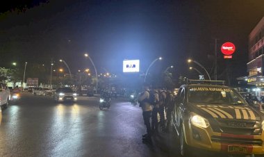 Samapta-Polresta-Kupang-Kota-Gelar-Patroli-Lampu-Biru,-Pastikan-Kamtibmas-Kondusif.