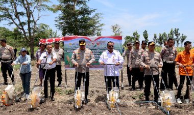 Polresta-Kupang-Kota-Dukung-Swasembada-Pangan-Nasional-Lewat-Penanaman-Jagung-Serentak-Kuartal-IV