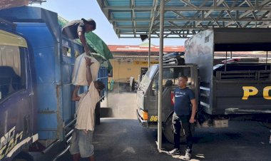 Laksanakan-Cipta-Kondisi,-Polresta-Kupang-Kota-Amankan-12-Karung-Berisi-Miras.