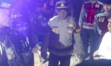 Patroli-Lampu-Biru-Polsek-Maulafa-Amankan-Wilayah,-Bubarkan-Sekelompok-Anak-Muda-Konsumsi-Miras-di-Naimata.