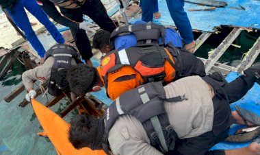 Hasil-DVI-Polda-NTT-Pastikan-Korban-WNA-Spanyol-Laka-Laut-KM-Putri-Sakinah,-Kapolda-Beri-Atensi-Penuh.