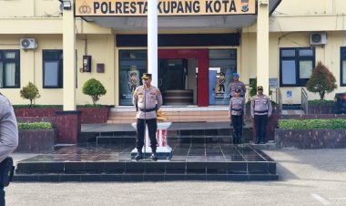 Pimpin-Apel-Senin-Pagi,-Kapolresta-Kupang-Kota-Evaluasi-Kinerja-2025-dan-Targetkan-Crime-Clearance-60%-di-Tahun-2026.