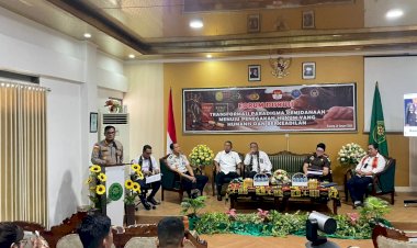 Sinergi-Penegak-Hukum:-Kapolresta-Kupang-Kota-Jadi-Pemateri-Dalam-Forum-Diskusi-Implementasi-KUHP-2023-dan-KUHAP-2025.