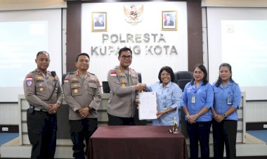 Perkuat-Edukasi-Publik,-Polresta-Kupang-Kota-dan-RRI-Jalin-Kerjasama-Lewat-Informasi-Publik.