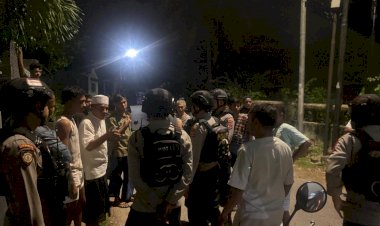 Jaga-Kekhusyukan-Ibadah-Hingga-Redam-Konflik-Pemuda,-Sat-Samapta-Polresta-Kupang-Kota-Intensifkan-Patroli-Lampu-Biru.