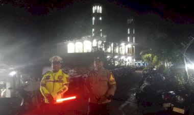 Polsek-Kota-Lama-Siaga-Amankan-Shalat-Tarawih-1447-H,-Ribuan-Jamaah-Beribadah-dengan-Khusyuk.