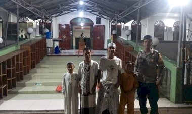 Polsek-Kota-Lama-Perketat-Pengamanan,-Pastikan-Ibadah-Ramadhan-di-Kota-Kupang-Aman-dan-Khidmat.