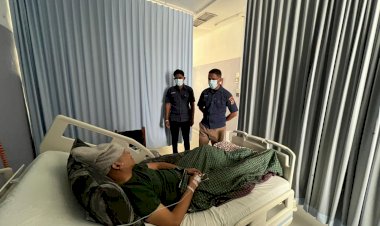 Kepedulian-terhadap-Personel,-Polresta-Kupang-Kota-Laksanakan-Home-Visite-Bagi-Anggota-yang-Sakit.