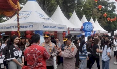 Hadiri-Pembukaan-Kupang-Lampion-Food-Street-Market-2026,-Kapolresta-Kupang-Kota-Dukung-Harmoni-Budaya-dan-UMKM.