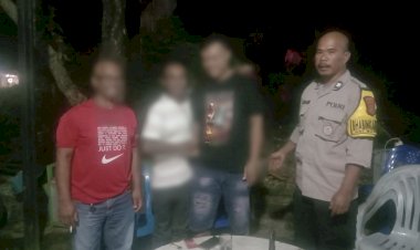 Selesaikan-Konflik-Lewat-Mediasi,-Bhabinkamtibmas-Batuplat-Damaikan-Kasus-Penganiayaan-Akibat-Pengaruh-Miras.