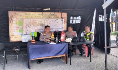 Wakapolresta-Kupang-Kota-Cek-Kesiapan-Personel-Pos-Pam,-Pastikan-Pengamanan-Anggota-Berjalan-Optimal.