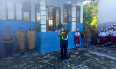 PS.-Kanit-Lantas-Polsek-Kota-Lama-Berikan-Motivasi-dan-Imbauan-kepada-Pelajar-SD-Inpres-Bertingkat-Perumnas-3