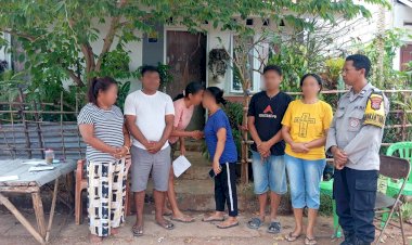 Kedepankan-Kedamaian,-Bhabinkamtibmas-Manulai-II-Berhasil-Mediasi-Perselisihan-Warga-Lewat-Problem-Solving