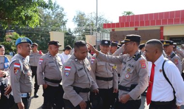 Wakapolresta-Kupang-Kota-Pimpin-Gaktiblin,-Tekankan-Disiplin-sebagai-Cerminan-Profesionalisme-Personel.