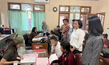 Penyidik-PPA-Polresta-Kupang-Kota-Serahkan-Tersangka-Persetubuhan-Anak-ke-Jaksa