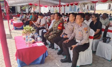 Polsek-Maulafa-Amankan-Syukuran-HUT-Ke-30-SMA-Negeri-7-Kota-Kupang,-Wujud-Dukungan-Pada-Dunia-Pendidikan.