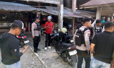 Polsek-Kota-Raja-Bubarkan-Dugaan-Perjudian-Sabung-Ayam-di-Kompleks-Pasar-Oebobo