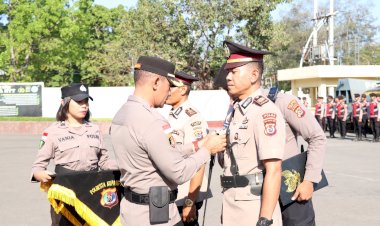 Kapolsek-Alak-Berganti,-Kapolresta-Kupang-Kota-Tekankan-Pelayanan-yang-Profesional-dan-Responsif.