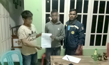 Kedepankan-Pendekatan-Humanis,-Bhabinkamtibmas-Namosain-Mediasi-Kasus-Penganiayaan-hingga-Tercapai-Kesepakatan-Bersama.