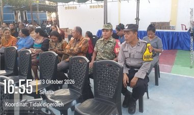 Hadir-Jaga-Sukacita-Umat,-Bhabinkamtibmas-Alak-Bersama-Babinsa-Amankan-Pesta-Perak-25-Tahun-Imamat-RD.-Adrianus-Dimu.