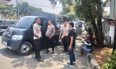 Antisipasi-Antrean-Panjang-BBM,-Polsek-Maulafa-Lakukan-Pengamanan-di-SPBU-Oepura.