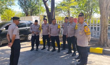 Gelar-Anev-Bhabinkamtibmas-Polsek-Kota-Lama,-Kanit-Binmas-IPDA-Beni-Gae-Tekankan-Disiplin-dan-Monitoring-Wilayah-Binaan.