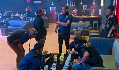 Tekan-Peredaran-Narkoba,-Tim-Gabungan-Polresta-Kupang-Kota-dan-BNNK-Sasar-Tempat-Hiburan-Malam.